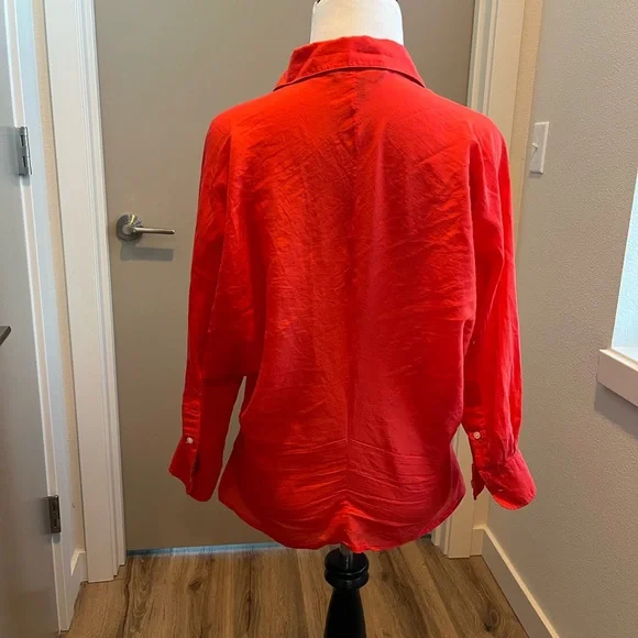 Red silk blouse - Picture 3 of 7